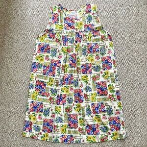 Vintage Floral print dress with a pocket